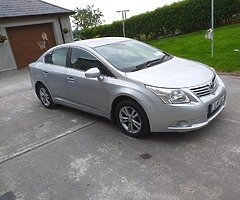 2010 Toyota avensis