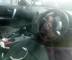 2008 Nissan Qashqai 1.5 dCi breaking parts - Image 4/4