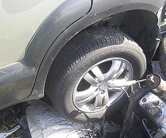 hyundai tucson alloys16 inch5 stood full set