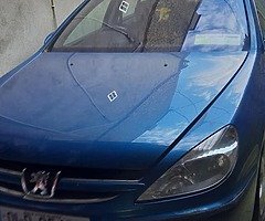 Peugeot 607