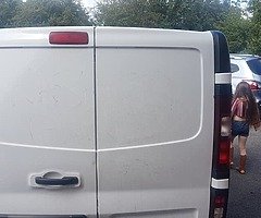 Vivaro - Image 4/4