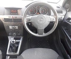 Opel Astra - Image 9/10