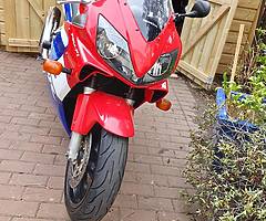 Honda cbr600f4i