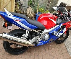 Honda cbr600f4i