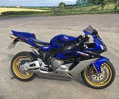 2005 Honda Fireblade