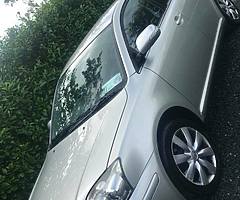 Toyota Avensis - Image 5/8