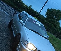 2001 e11 corolla 1.4 vvti