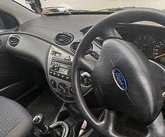 ford focus 1.4 petrol - Image 4/7