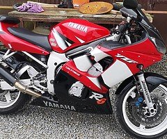 1999 Yamaha R6