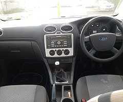 Ford focus 1.4 - Image 6/10