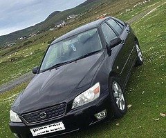 2002 Lexus IS 200