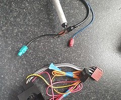 VW golf mk5 radio harness and aerial adaptor