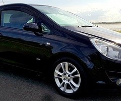 **FOR SALE**
VAUXHALL CORSA 1.2 SXI 3 DOOR! WITH ONLY 82,000 MILES

✅FULL MOT

✅LOW MILES 82,000