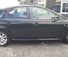 **Price Drop** Ford Focus Zetec S 1.6L 2011 - Image 4/10