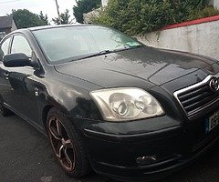 Toyota avensis 2l diesel