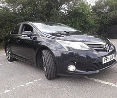 2014 Toyota avensis