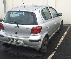 04 Toyota yaris for sale