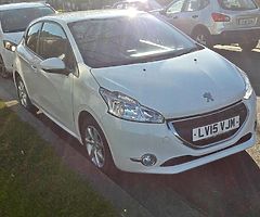 Peugeot 208 active sport new model