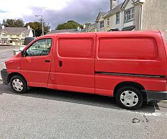 2008 Toyota hiace