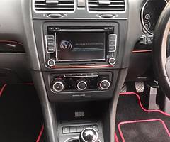 Volkswagen Golf 1.6L TDI Bluemotion - Image 5/8