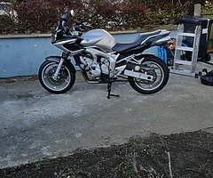 2004 fz6s