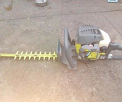 Hedge trimmer