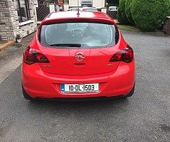 Red Opel Astra 1.7 Diesel (NCT 2020 - Image 4/10