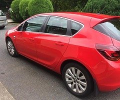 Red Opel Astra 1.7 Diesel (NCT 2020 - Image 5/10