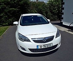 Vauxhall Astra 2010 - Image 1/6