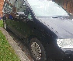 Volkswagen touran 5 seater