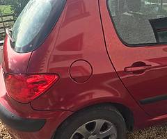 Peugeot 307 - Image 4/8