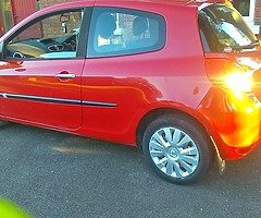 Renault Clio 1.2l petrol 2011