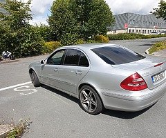 Mercedes e 200 - Image 4/9