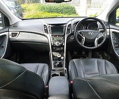 Hyundai i30 premium - Image 5/10