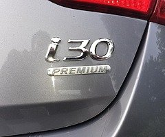 Hyundai i30 premium - Image 8/10