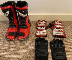 Red and black RST leathers for sale