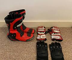 Red and black RST leathers for sale