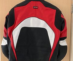 Red and black RST leathers for sale - Image 7/9