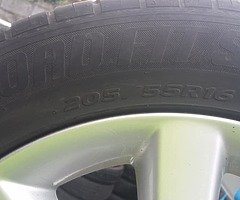 Alloys whith tyres... - Image 7/9