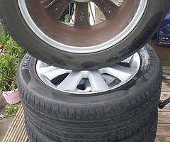 Alloys whith tyres... - Image 9/9