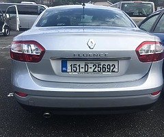 AUTOMATIC 2015 Renault fluence 1.5 diesel only 120,000klms