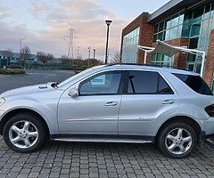 07 Mercedes Benz ML 320 Imaculat Low Km. Tax&Doe - Image 3/10