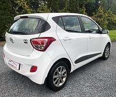 2016 Hyundai i10 Deluxe Automatic - Image 7/10