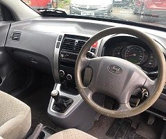 2005 HYUNDAI TUCSON