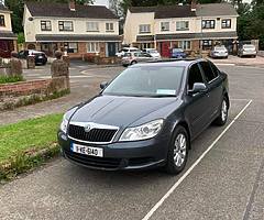 Skoda Octavia 2011 1.6 DSG - Image 4/9