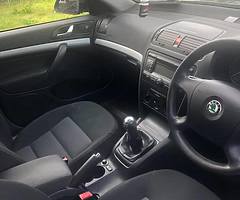 Skoda Octavia - Image 4/8