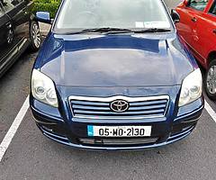 Toyota Avensis Strata