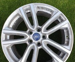 4 ford alloys 18" 5x108