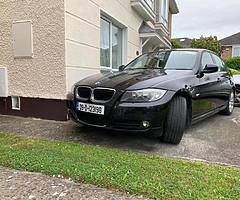 BMW 318 D 2009 in immaculate condition - Image 4/10