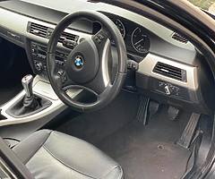 BMW 318 D 2009 in immaculate condition - Image 9/10